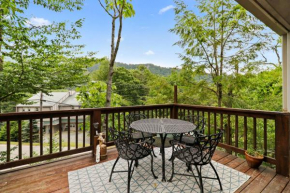 2BR Condo Sleeps 4 Skiing BIG Views Wildlife